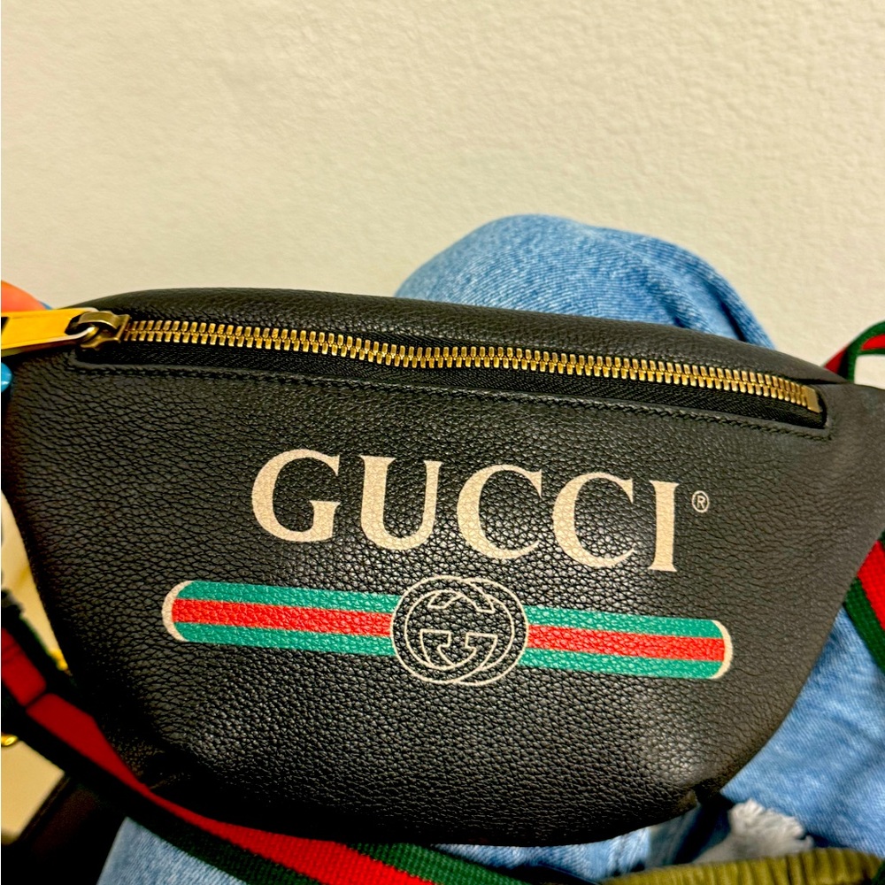 Gucci black logo bumbag